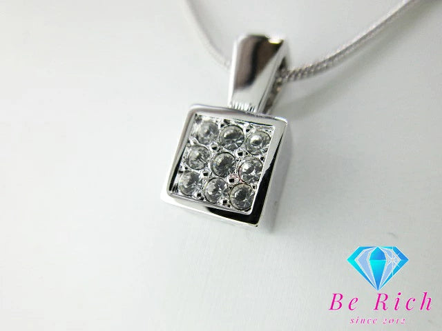 スワロフスキー SWAROVSKI スクエア型 ネックレス ペンダント クリスタル シルバー ジュエリー アクセサリー 【中古】【送料無料】 ba2928