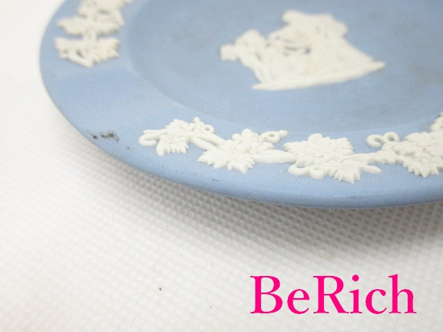 ウェッジウッド WEDGWOOD ジャスパー ウェア アッシュ トレイ 灰皿 ペール ブルー 陶器 ロゴ 小物入れ トレイ 置物 【中古】【送料無料】 bh2031