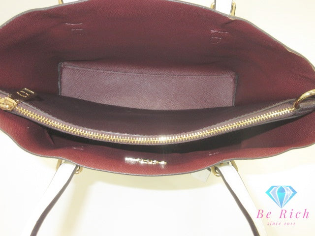 コーチ COACH モリー トート バッグ 25 C4250 シグネチャー アイボリー 2way ハンドバッグ ショルダーバッグ PVC レザー 肩掛け 斜め掛け 鞄 【中古】【送料無料】 bk10204