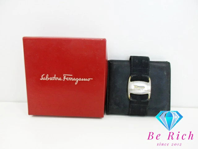 サルヴァトーレ フェラガモ Salvatore Ferragamo 二つ折り財布 22 3053 ヴァラ 黒 ブラック レザー コンパクト ウォレット 【中古】【送料無料】bs3671