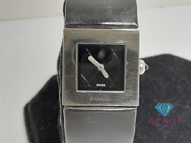シャネル CHANEL マトラッセ レディース 腕時計 H0116 黒 ブラック SS レザー ロゴ アナログ クォーツ QZ ウォッチ 【中古】【送料無料】 bt3424
