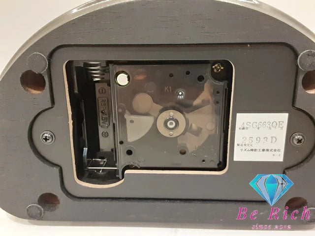 リズム時計工業 クイーンエリザベス 2 置時計 QE2-R36 アナログ クォーツ QZ アンティーク レトロ インテリア 小物 クロック ウォッチ queen elizabeth 【中古】【送料無料】ht4370
