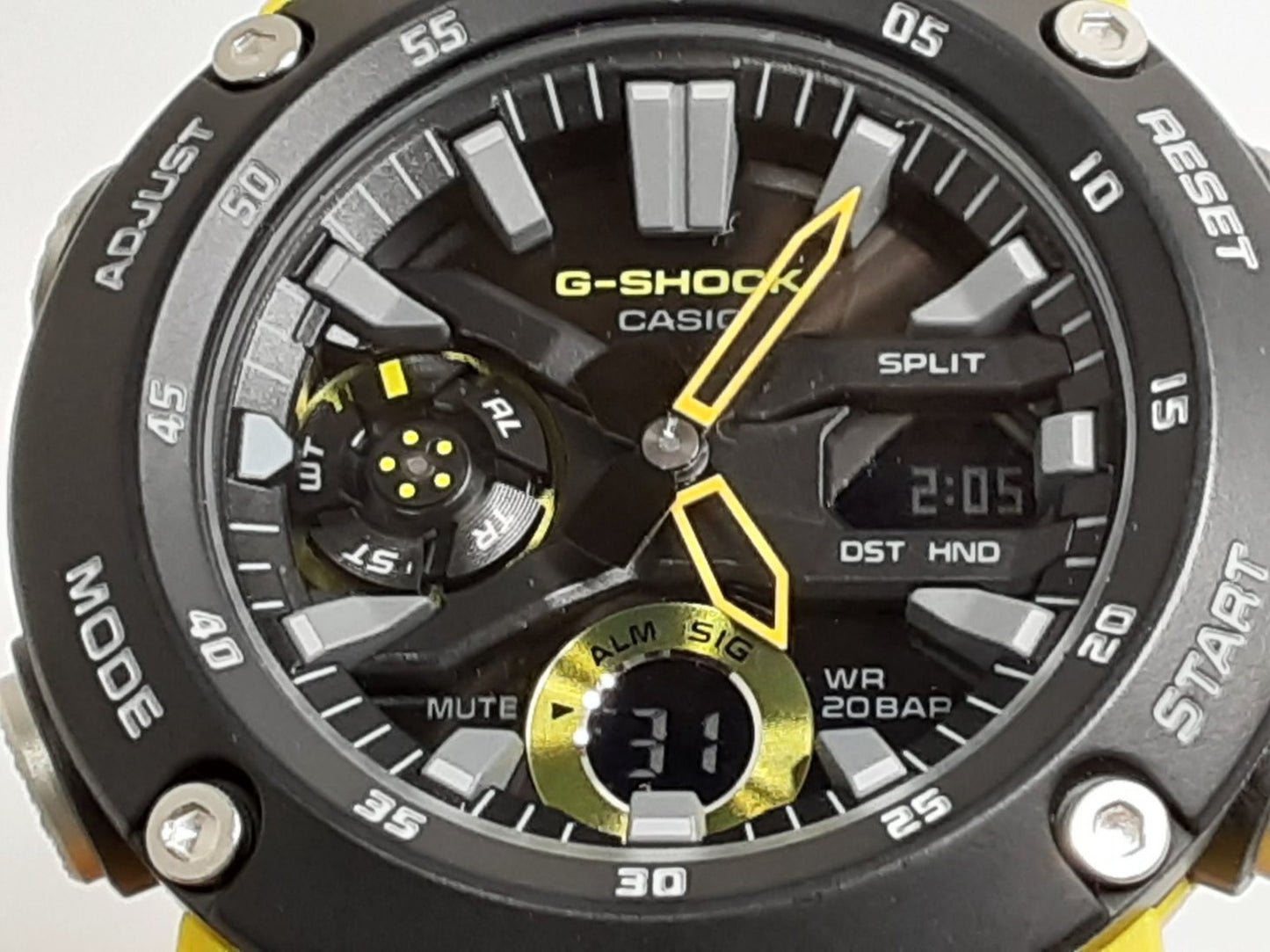 美品 カシオ CASIO G-SHOCK メンズ 腕時計 GA-2000 SS カーボン コア ガード イエロー ブラック 黄 黒 SS 樹脂 ブレス アナデジ クォーツ QZ ウォッチ Gショック ジーショック 【中古】【送料無料】ht5449