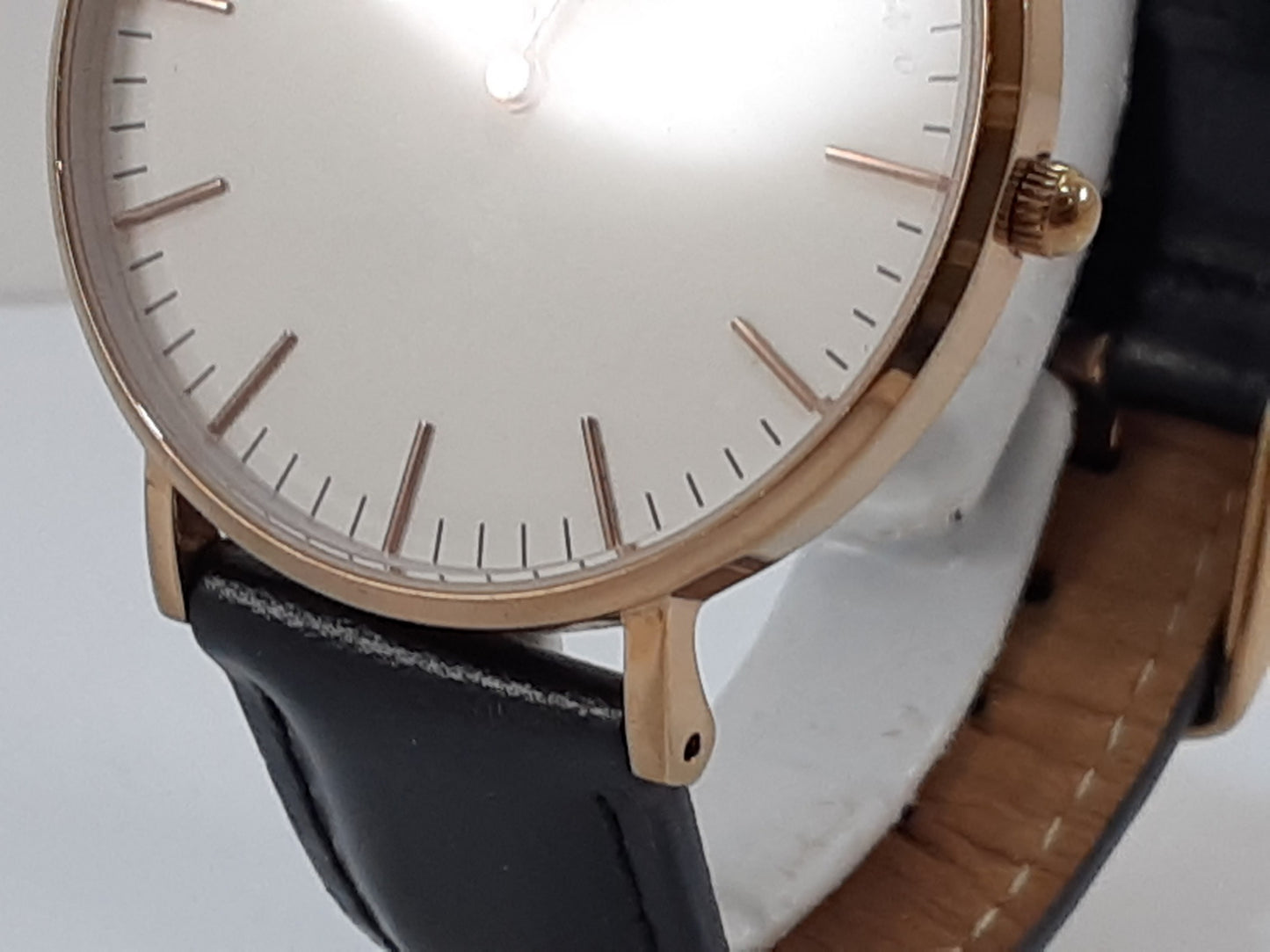ダニエル ウェリントン Daniel Wellington クラシック シェフィールド 腕時計 DW00100139 白 ホワイト 黒 ブラック SS レザー アナログ クォーツ QZ ウォッチ DW CLASSIC SHEFFIELD BLACK 【中古】【送料無料】 ht5463
