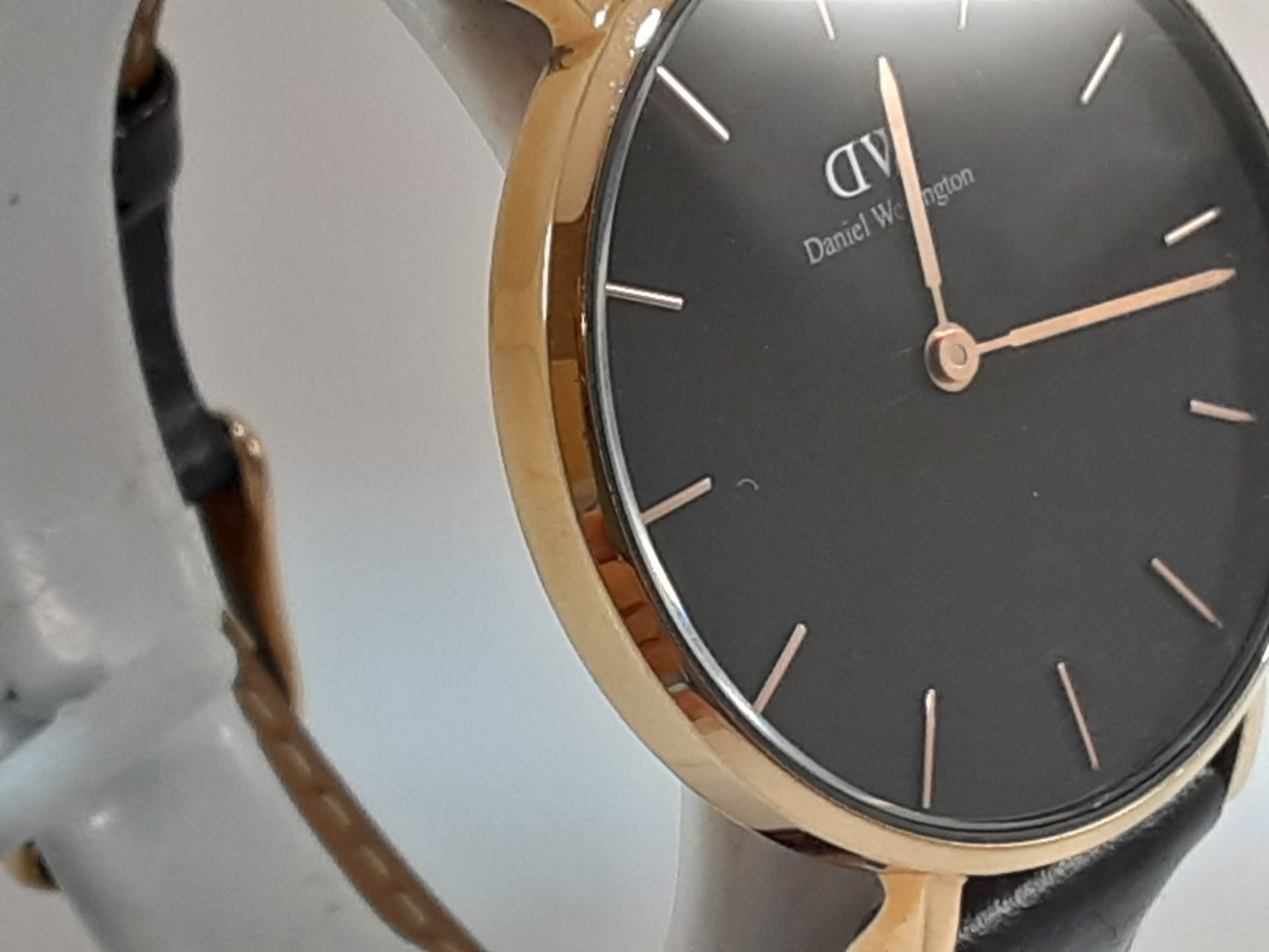 ダニエル ウェリントン Daniel Wellington クラシック ペティート シェフィールド 32MM レディース 腕時計 DW00100168 黒 ブラック SS レザー アナログ クォーツ QZ ウォッチ DW CLASSIC SHEFFIELD Petite BLACK 【中古】【送料無料】 ht5464