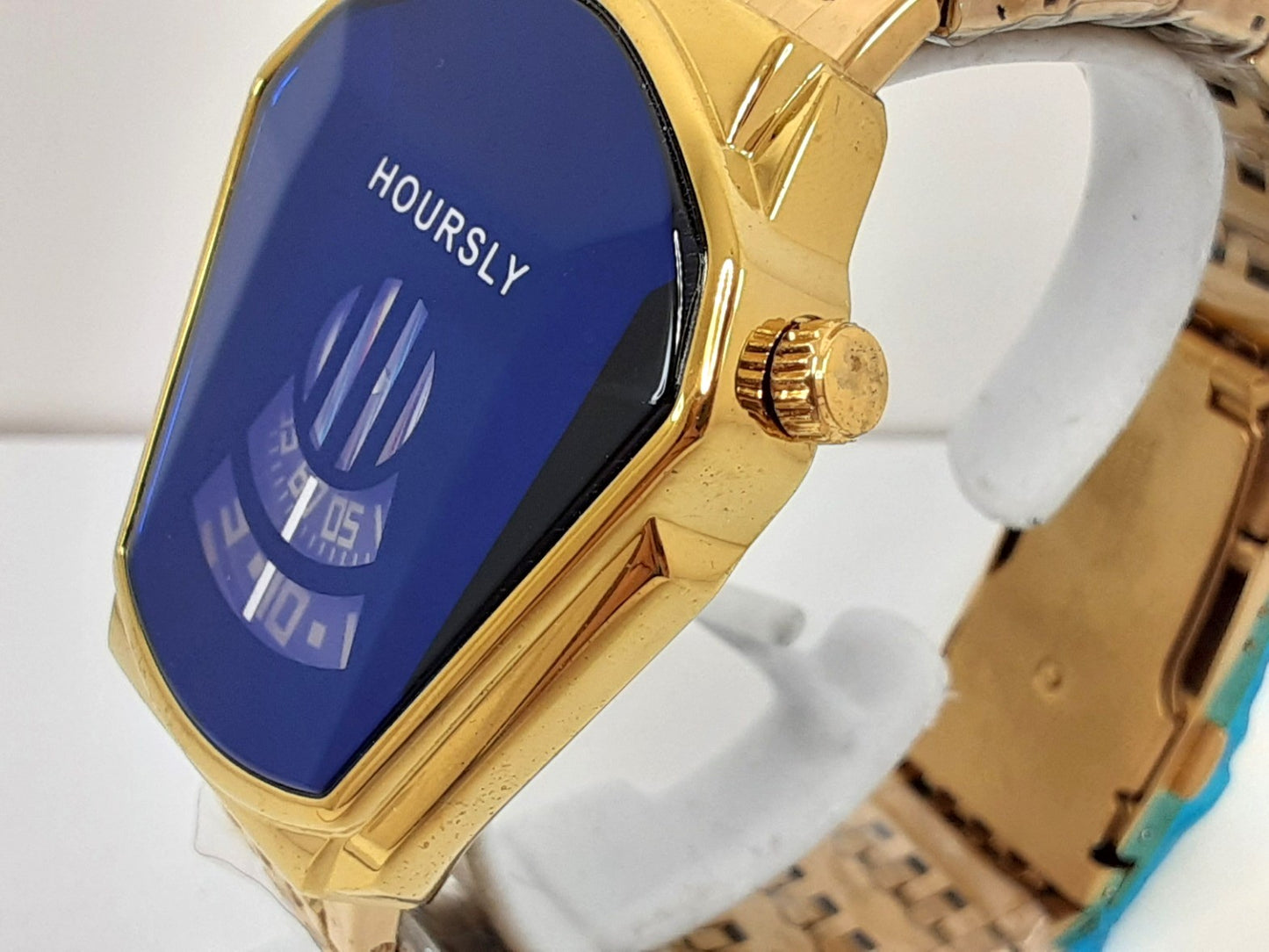 HOURSLY メンズ 腕時計 6617M 黒 ブラック ゴールド SS GP ブレス アナログ クォーツ QZ ウォッチ ファッション 【中古】【送料無料】 ht5495