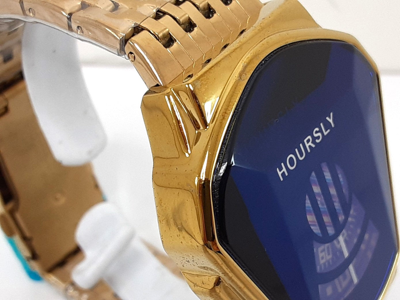 HOURSLY メンズ 腕時計 6617M 黒 ブラック ゴールド SS GP ブレス アナログ クォーツ QZ ウォッチ ファッション 【中古】【送料無料】 ht5495