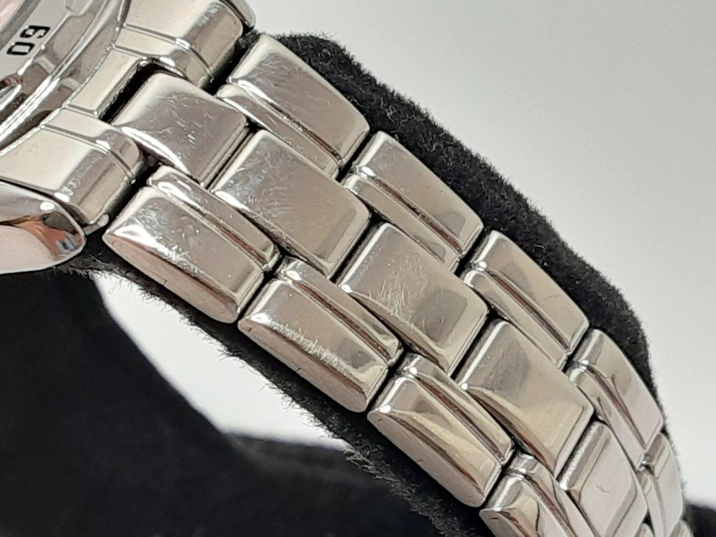 セイコー SEIKO アルバ ALBA レディース 腕時計 V501-0BJ0 ラウンド ピンク シルバー SS ブレス アナログ クオーツ QZ ウォッチ レディース 【中古】【送料無料】 ht6169