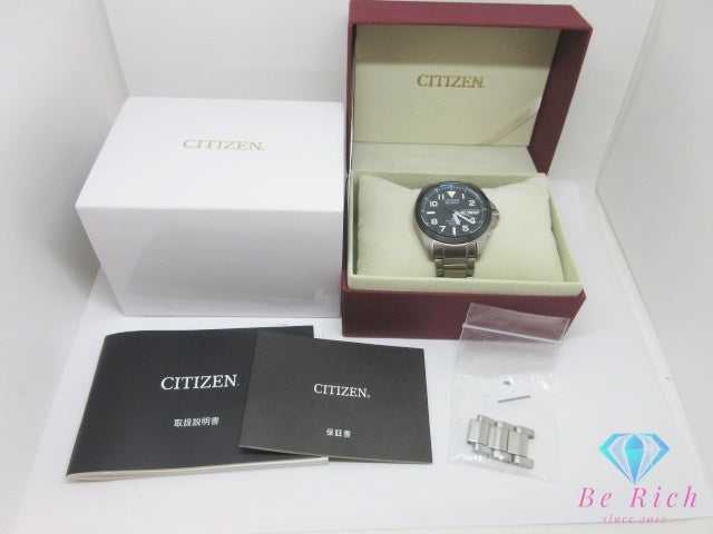 美品 シチズン CITIZEN プロマスター ランド エコ ドライブ 電波時計 PMD56-2952 メンズ 腕時計 デイデイト 黒 ブラック シルバー チタン ソーラー アナログ クォーツ QZ ウォッチ PROMASTER LAND Eco-Drive 【中古】【送料無料】 ht6778