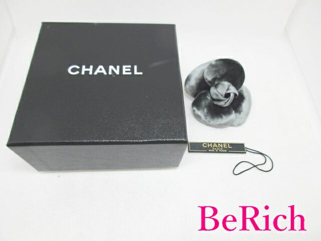 シャネル CHANEL カメリア コサージュ ピン ブローチ グレー スエード 花 フラワー モチーフ ココマーク C ロゴ ジュエリー アクセサリー 【中古】【送料無料】 ba2659