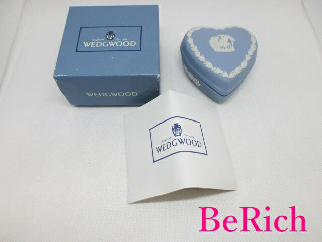 ウェッジウッド WEDGWOOD ジャスパー ウェア ハート 小物入れ アクセサリー ペール ブルー 陶器 ロゴ ケース 置物 【中古】【送料無料】 bh2151