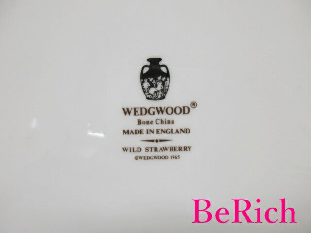 ウェッジウッド WEDGWOOD ワイルド ストロベリー プレート 白 ホワイト ファイン ボーンチャイナ 陶磁器 大皿 盛皿 銘々皿 食器 洋食器 テーブルウェア 【中古】【送料無料】 bh2192