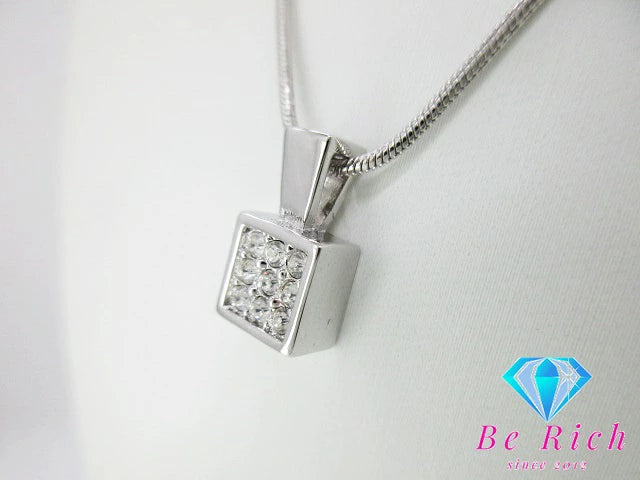 スワロフスキー SWAROVSKI スクエア型 ネックレス ペンダント クリスタル シルバー ジュエリー アクセサリー 【中古】【送料無料】 ba2928