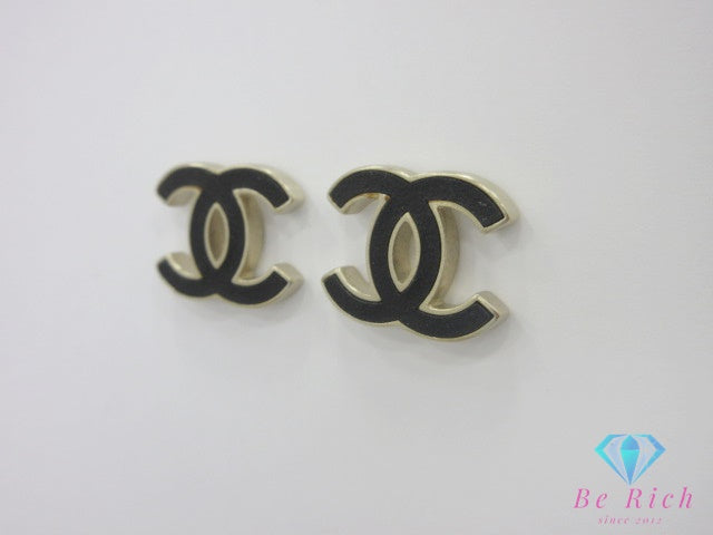 シャネル CHANEL ココマーク スタッド ピアス メタル レザー ブラック 黒 ゴールド B12P CC ロゴ ジュエリー アクセサリー 【中古】【送料無料】 ba3423