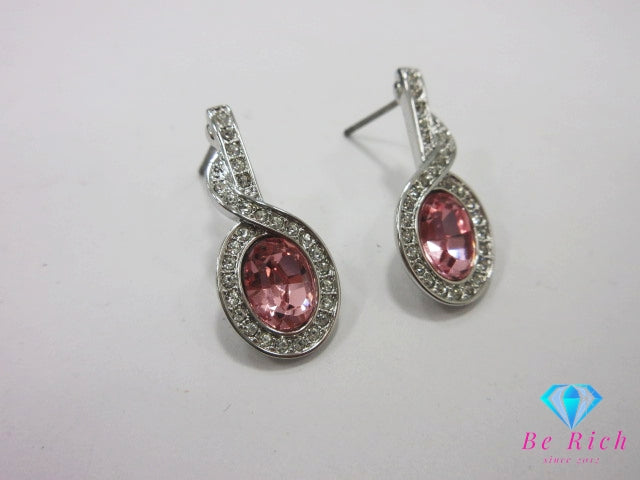 スワロフスキー SWAROVSKI タイラ 雫 ドロップ モチーフ スタッド ピアス シルバー クリア ピンク クリスタル ロジウムメッキ  ジュエリー アクセサリー【中古】【送料無料】 ba3563