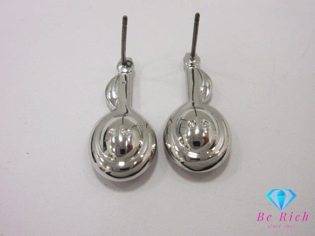 スワロフスキー SWAROVSKI タイラ 雫 ドロップ モチーフ スタッド ピアス シルバー クリア ピンク クリスタル ロジウムメッキ  ジュエリー アクセサリー【中古】【送料無料】 ba3563