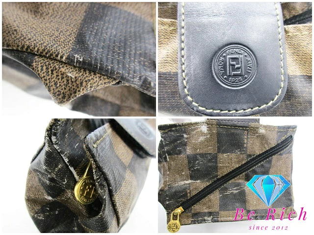 フェンディ FENDI ポーチ ブロック チェック PVC レザー 茶 カーキ ロゴ アクセサリー 化粧 コスメ ヴィンテージ 小物 【中古】【送料無料】 bc1726