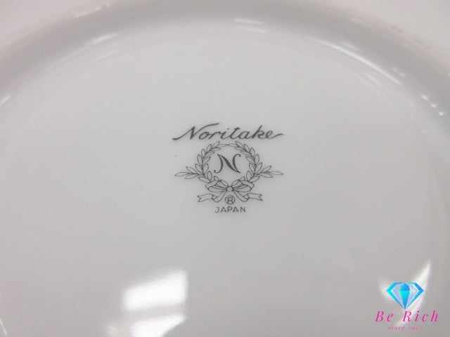 ノリタケ NORITAKE カップ & ソーサー 2客 セット ホワイト 白 ゴールド シルバー ペア 陶器 コップ 皿 食器 テーブル ウェア  製陶 【中古】【送料無料】 bh2760