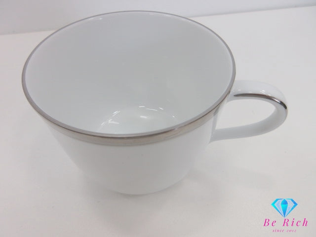 ノリタケ NORITAKE カップ & ソーサー 2客 セット ホワイト 白 ゴールド シルバー ペア 陶器 コップ 皿 食器 テーブル ウェア  製陶 【中古】【送料無料】 bh2760