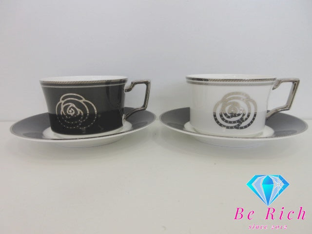 ノリタケ NORITAKE エイダン ティー カップ & ソーサー 2客 セット ホワイト 白 ブラック 黒 シルバー ペア 陶器 コップ 皿 紅茶 食器 テーブル ウェア  製陶 【中古】【送料無料】 bh2813