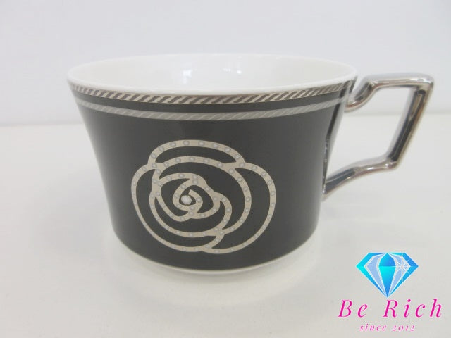 ノリタケ NORITAKE エイダン ティー カップ & ソーサー 2客 セット ホワイト 白 ブラック 黒 シルバー ペア 陶器 コップ 皿 紅茶 食器 テーブル ウェア  製陶 【中古】【送料無料】 bh2813