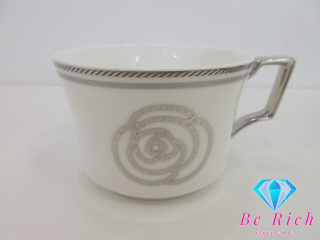 ノリタケ NORITAKE エイダン ティー カップ & ソーサー 2客 セット ホワイト 白 ブラック 黒 シルバー ペア 陶器 コップ 皿 紅茶 食器 テーブル ウェア  製陶 【中古】【送料無料】 bh2813