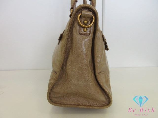 ミュウミュウ miumiu 2way ハンドバッグ ショルダーバッグ ベージュ カーキ レザー ロゴ トートバッグ 鞄 【中古】【送料無料】 bk10136