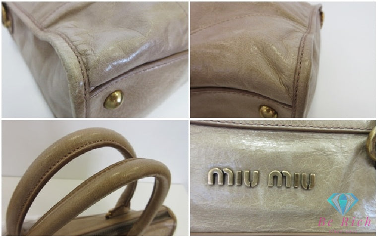 ミュウミュウ miumiu 2way ハンドバッグ ショルダーバッグ ベージュ カーキ レザー ロゴ トートバッグ 鞄 【中古】【送料無料】 bk10136