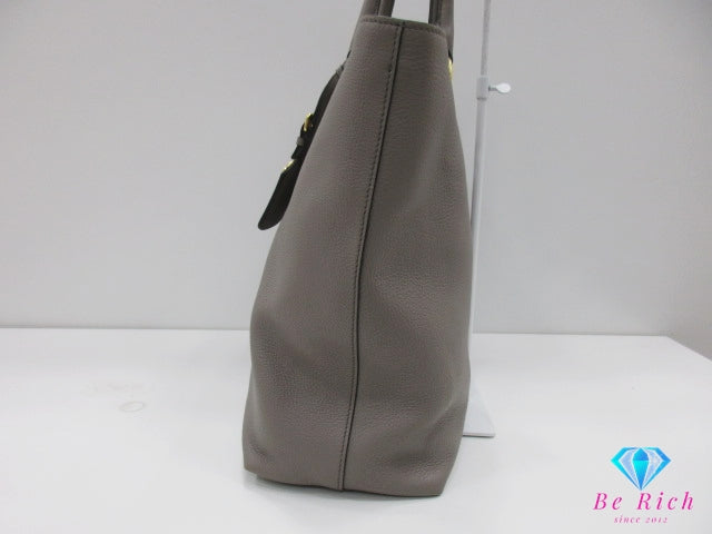 プラダ PRADA VITELLO PHENIX 2way トートバッグ 1BG865 グレージュ レザー 三角 プレート ロゴ ショルダーバッグ クロスボディ ヴィッテロ フェニックス 鞄  【中古】【送料無料】 bk10307