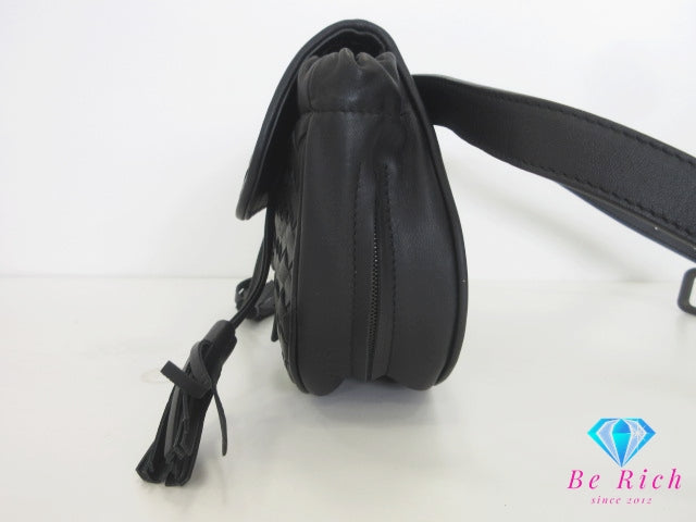 美品 ボッテガ ヴェネタ BOTTEGA VENETA  イントレチャート ウエスト ポーチ ブラック 黒 レザー ロゴ ボディバッグ ポーチ 鞄 【中古】【送料無料】 bk10342