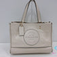 コーチ COACH デンプシー キャリーオール ウィズ パッチ 2way トートバッグ ショルダーバッグ C2004 アイボリー レザー ロゴ ハンドバッグ 鞄 【中古】【送料無料】 bk10473