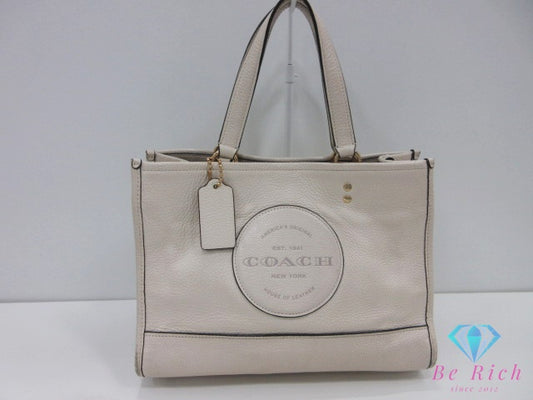 コーチ COACH デンプシー キャリーオール ウィズ パッチ 2way トートバッグ ショルダーバッグ C2004 アイボリー レザー ロゴ ハンドバッグ 鞄 【中古】【送料無料】 bk10473