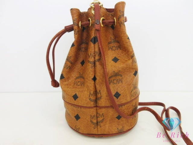 エムシーエム MCM ミニ ショルダーバッグ 巾着型 ヴィセトス コニャック ロゴグラム キャメル ブラウン 茶 レザー ロゴ 肩掛け 斜め掛け バッグ 鞄 メンズ レディース 【中古】【送料無料】 bk10708