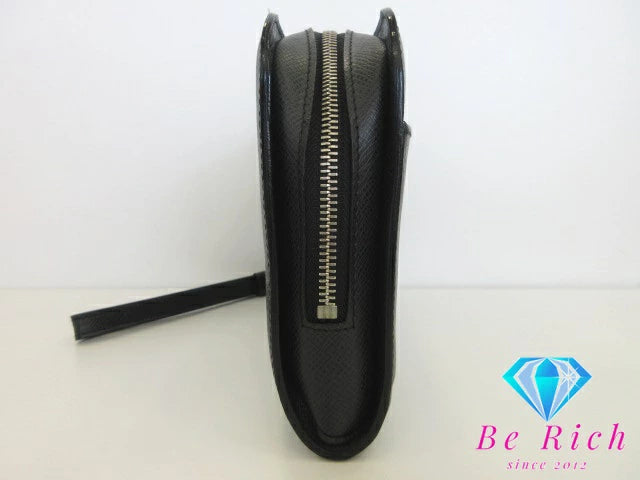 ルイ ヴィトン LOUIS VUITTON タイガ バイカル M30182  黒 ブラック レザー ロゴ セカンドバッグ クラッチバッグ 【中古】【送料無料】 bk8448