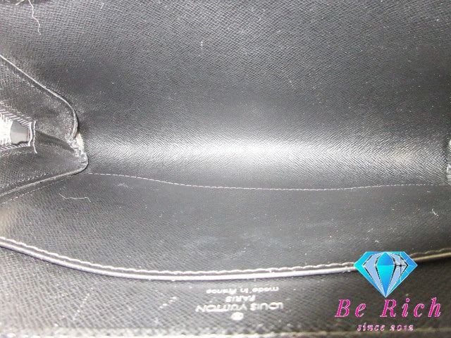 ルイ ヴィトン LOUIS VUITTON タイガ バイカル M30182  黒 ブラック レザー ロゴ セカンドバッグ クラッチバッグ 【中古】【送料無料】 bk8448