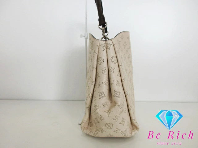 ルイ ヴィトン LOUIS VUITTON マヒナ バビロン PM M51102 ホワイト イヴォワール トートバッグ ショルダーバッグ ロゴ レザー ハンドバッグ 肩掛け 鞄 レディース【中古】【送料無料】 bk8557