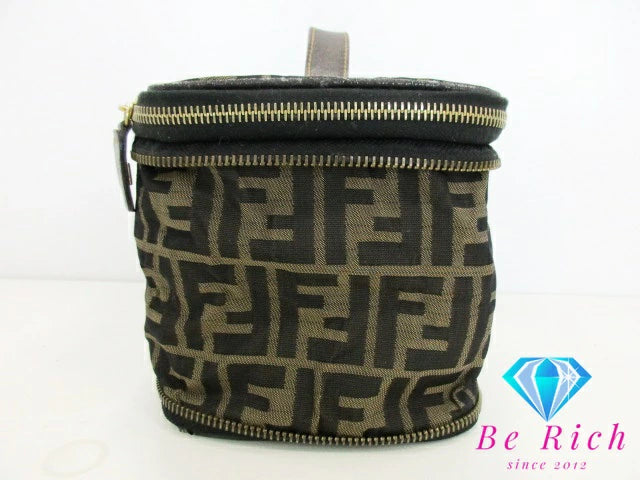 フェンディ FENDI バニティバッグ ハンドバッグ ポーチ ズッカ ブラウン 茶 キャンバス レザー ロゴ 化粧 コスメ アクセサリーポーチ 鞄 折り畳み 【中古】【送料無料】 bk8846