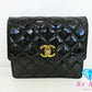 シャネル CHANEL マトラッセ ウエスト バッグ ポーチ 黒 ブラック パテント レザー エナメル ベルトなし ココマーク CC ロゴ ベルト ヴィンテージ 小物  【中古】【送料無料】 bk9070