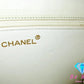 シャネル CHANEL V ステッチ チェーン ショルダーバッグ ラム スキン ホワイト 白 アイボリー ココマーク CC ロゴ 鞄 【中古】【送料無料】 bk9078