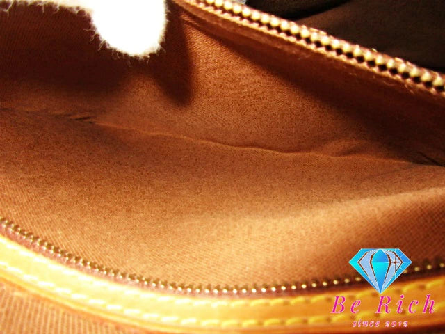 ルイ ヴィトン LOUIS VUITTON 2way ハンドバッグ ショルダーバッグ ビジネスバッグ モノグラム ビバリー M51120 ブラウン 茶 PVC レザー ロゴ ショルダーなし ブリーフケース 手提げ 肩掛け 斜め掛け バッグ 鞄 メンズ レディース【中古】【送料無料】bk9122