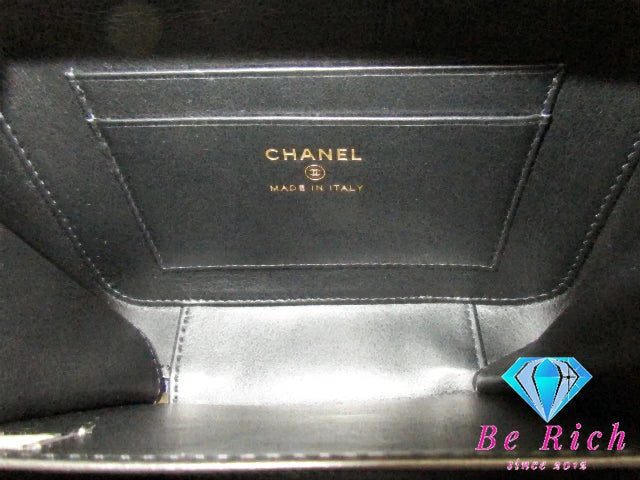 美品 シャネル CHANEL フィリグリー ミニ チェーン ショルダーバッグ A84452 レザー キャビア スキン 黒 ブラック ネイビー ココマーク CC ロゴ 斜め掛け 鞄 【中古】【送料無料】 bk9212