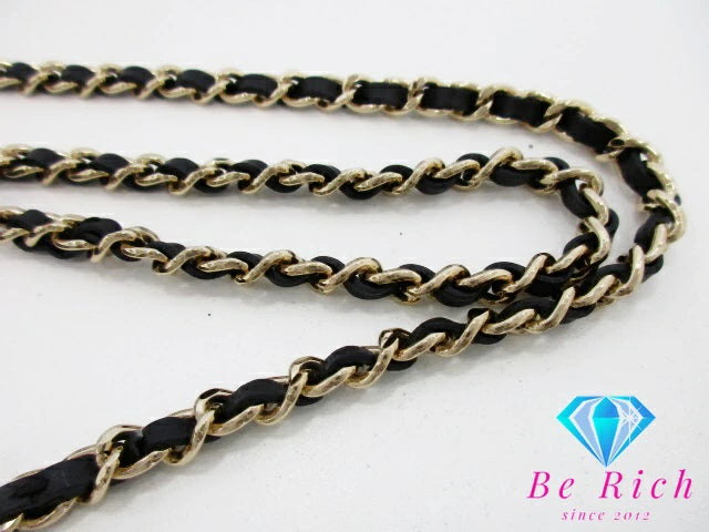 美品 シャネル CHANEL フィリグリー ミニ チェーン ショルダーバッグ A84452 レザー キャビア スキン 黒 ブラック ネイビー ココマーク CC ロゴ 斜め掛け 鞄 【中古】【送料無料】 bk9212