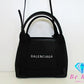 美品 バレンシアガ BALENCIAGA 2way ハンドバッグ ネイビー カバ XS 390346 ブラック 黒 キャンバス レザー ロゴ ポーチ ショルダーバッグ NAVY CABAS  【中古】【送料無料】 bk9382