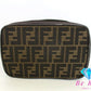 フェンディ FENDI バニティバッグ ハンドバッグ ポーチ 26554 ズッカ ブラウン 茶 キャンバス レザー ロゴ 化粧 コスメ アクセサリーポーチ 鞄 折り畳み 【中古】【送料無料】 bk9389