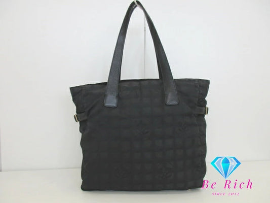 シャネル CHANEL ニュートラベルライン トート GM トートバッグ ハンドバッグ 黒 ブラック ナイロン レザー 手持ち 鞄 【中古】【送料無料】 bk9412