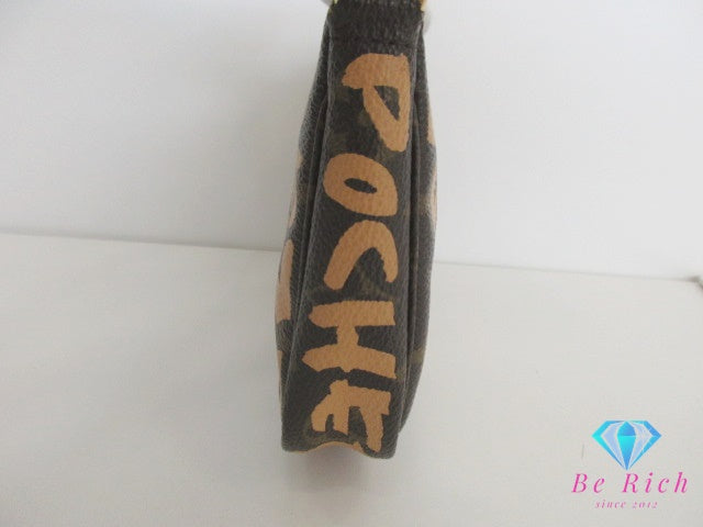 ルイ ヴィトン LOUIS VUITTON アクセサリー ポーチ モノグラム グラフィティ ポシェット アクセソワール M92193 ピーチ ブラウン 茶 ロゴ ハンドバッグ ショルダーバッグ 鞄 【中古】【送料無料】 bk9529