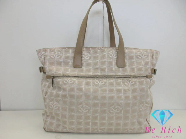 シャネル CHANEL ニュー トラベル ライン トート TGM A15826 ベージュ ゴールド ジャガード ナイロン レザー ココ マーク CC ロゴ トートバッグ ハンドバッグ ショルダーバッグ  【中古】【送料無料】 bk9671