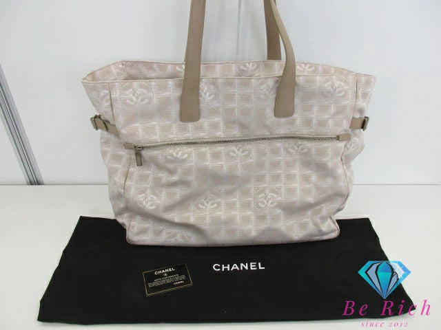 シャネル CHANEL ニュー トラベル ライン トート TGM A15826 ベージュ ゴールド ジャガード ナイロン レザー ココ マーク CC ロゴ トートバッグ ハンドバッグ ショルダーバッグ  【中古】【送料無料】 bk9671