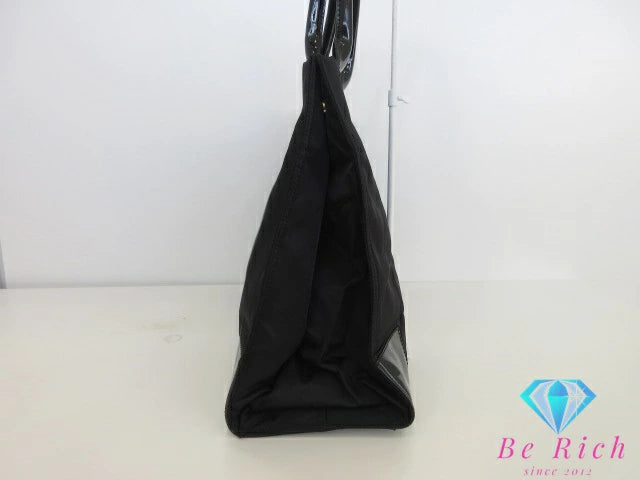 トリーバーチ TORY BURCH エラ ラージ トートバッグ ハンドバッグ 黒 ブラック ナイロン パテント レザー エナメル ロゴ ショルダーバッグ Ella  【中古】【送料無料】 bk9749