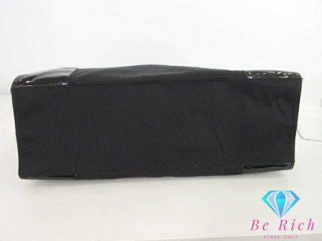 トリーバーチ TORY BURCH エラ ラージ トートバッグ ハンドバッグ 黒 ブラック ナイロン パテント レザー エナメル ロゴ ショルダーバッグ Ella  【中古】【送料無料】 bk9749